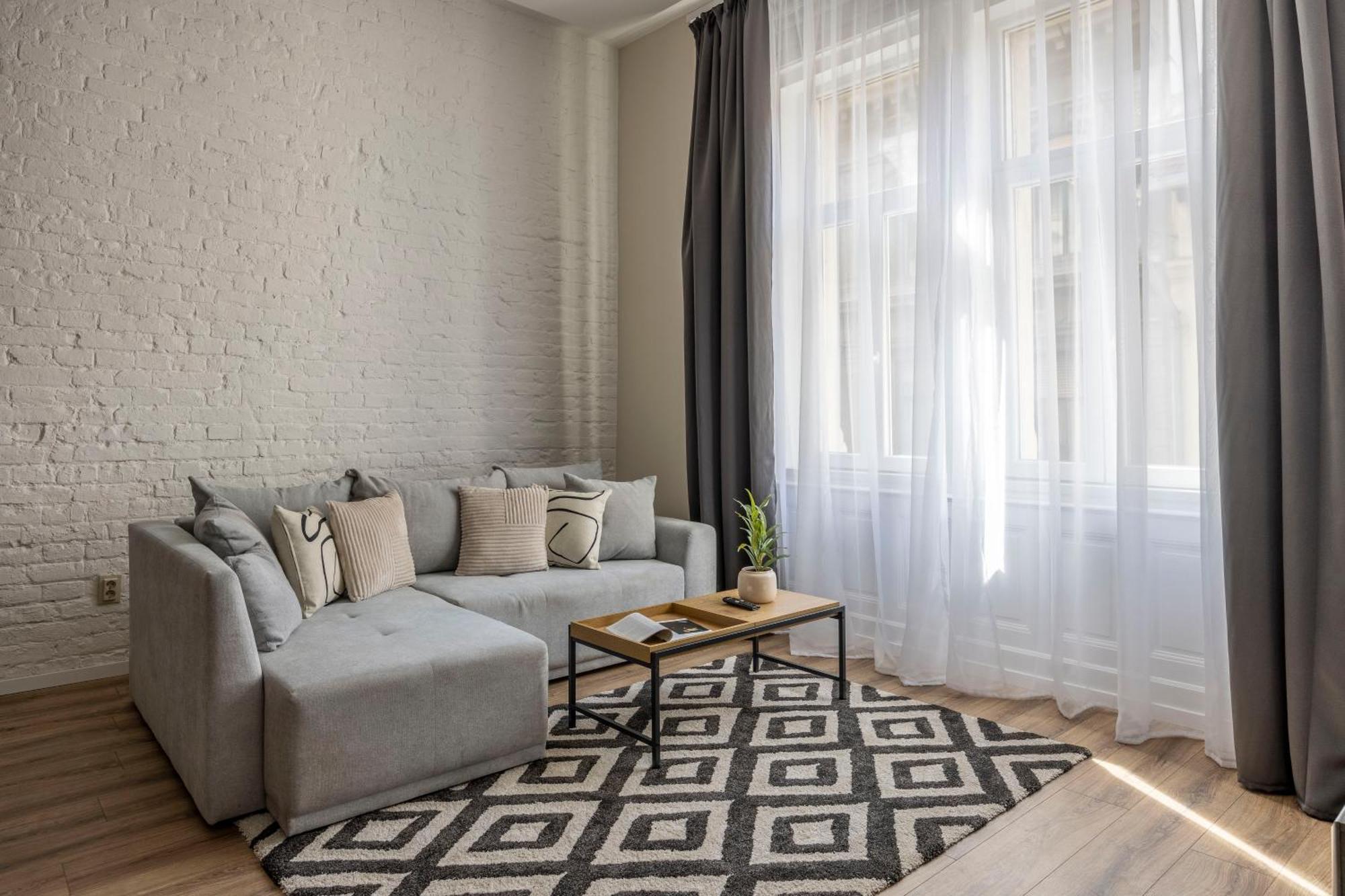 Apartament Exclusive Stylish By Prestige Homes Next To The Oktogon Budapesta